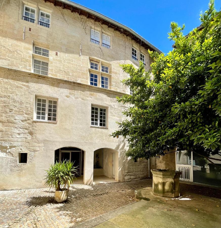 Appartement Aux Pieds Du Palais Des Papes. Awinion Zewnętrze zdjęcie